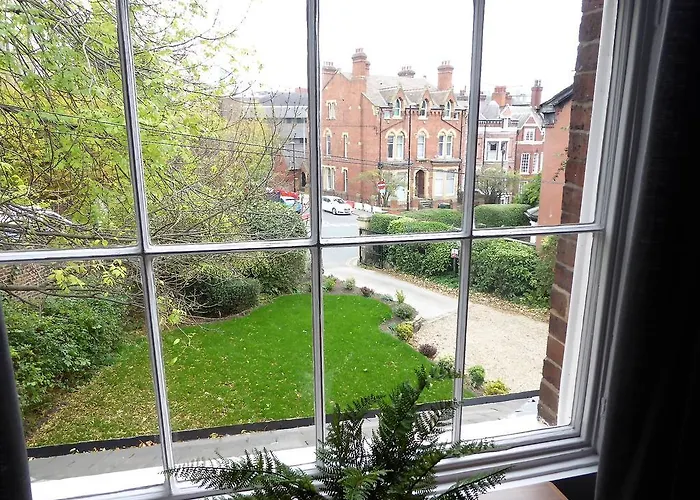 Claremont Apartments, Centre Lägenhet