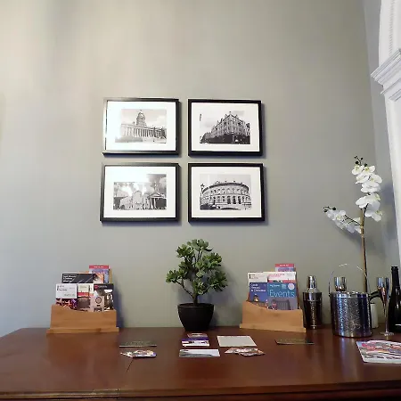 Апартаменты Claremont Apartments, Centre