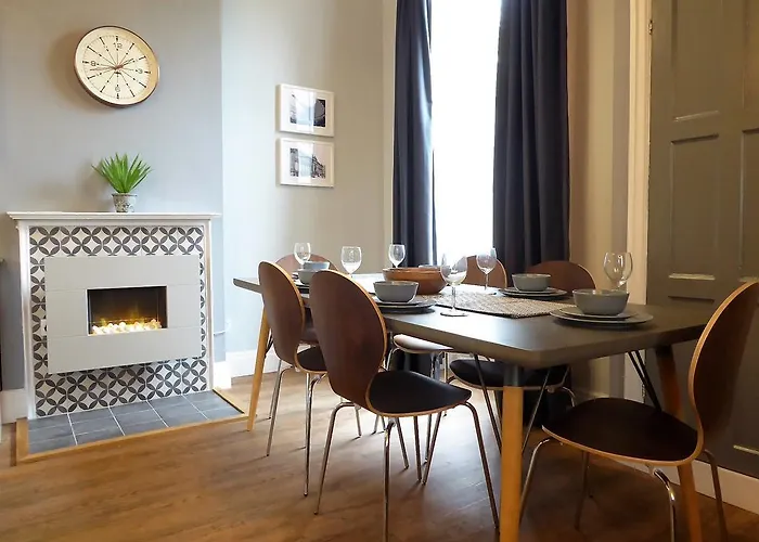 Claremont Apartments, Centre شقة *